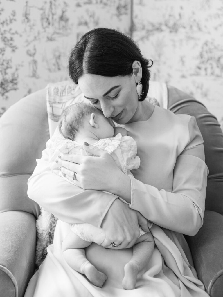Natural, relaxed newborn portraits photographed in the comfort of your Birmingham home.