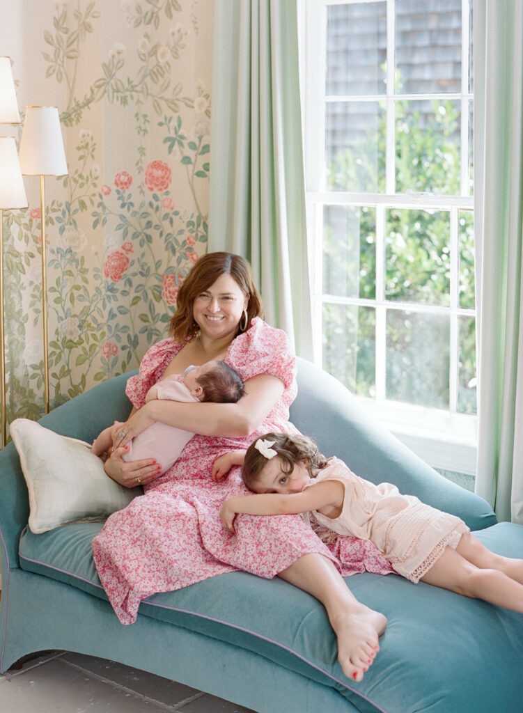 Learn the difference between in-home and studio newborn photography in Birmingham, AL with Alice Claire Photography.